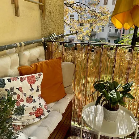 Apartamento Feels Like *